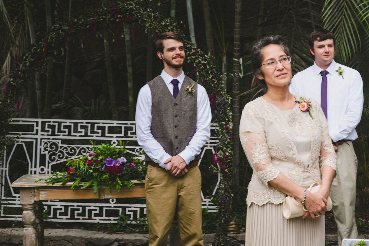 Elizabeth y Mason y la historia de su Primer Beso. Villa Rural, Chosica, Perú. Fotógrafo de Bodas Joanna Pantigoso Destination Wedding Photographer
