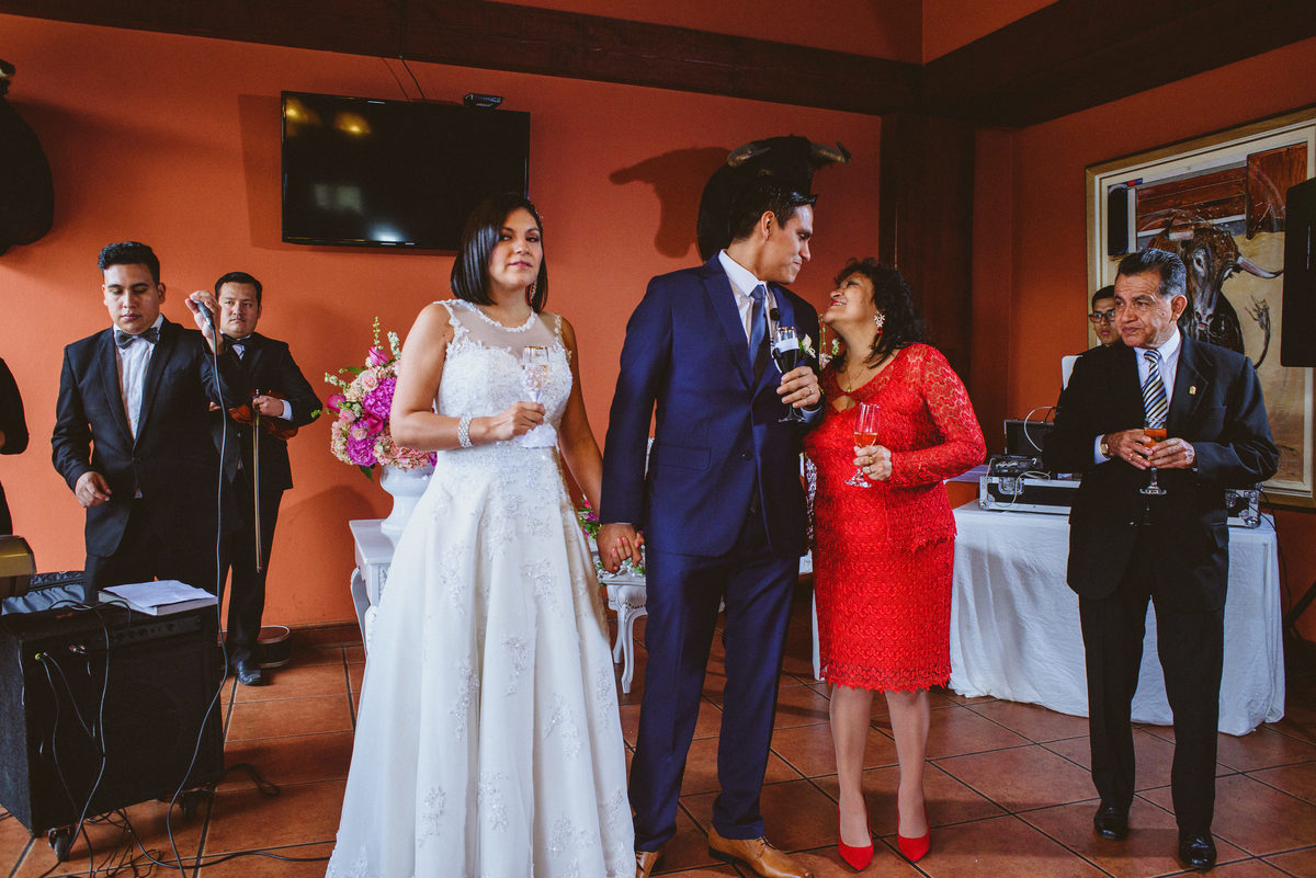 boda-vanessa-osmar-hornero-lamolina-fotografo-joanna-pantigoso