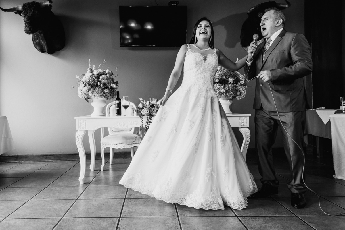 boda-vanessa-osmar-hornero-lamolina-fotografo-joanna-pantigoso padre de la novia