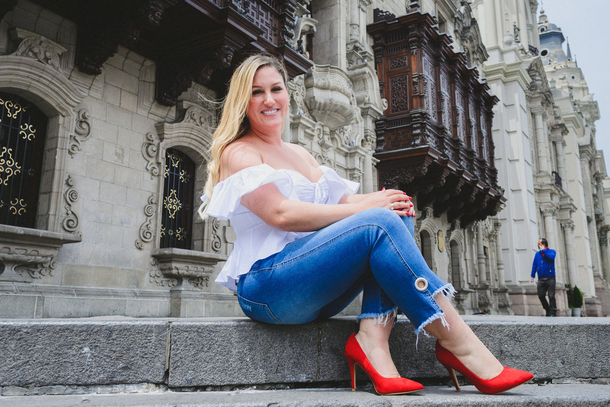 cheff lima comida peruana retrato business profile centro de lima turismo airbnb experiences fotografías profesionales de turismo por lima blancones coloniales del centro de lima catedral de lima