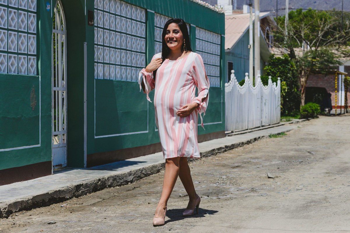 sesión de embarazo en chimbote, pregnancy, embarazada, chimbote, peru, sesión fotográfica, fotos en perú, fotografía espontánea, sesión de embarazada, joanna pantigoso