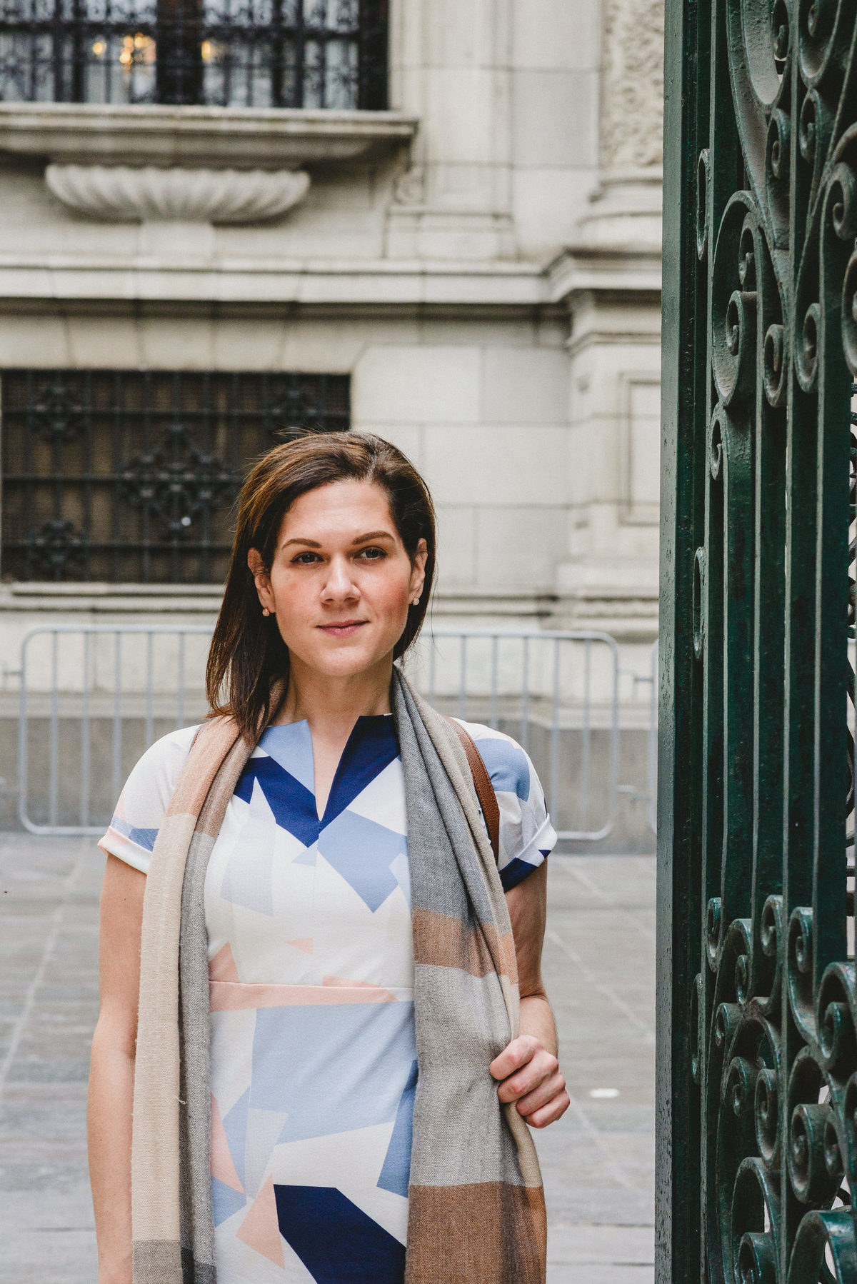 Jenna centro de la ciudad de lima en peru como parte de una airbnb experience. sesión fotográfica individual jirón de la unión