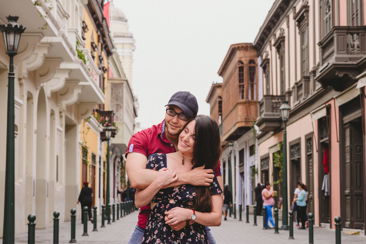 viaje en lima perú sesión de fotos airbnb experiences fotografía de viajes lifestyle photographer in lima perú