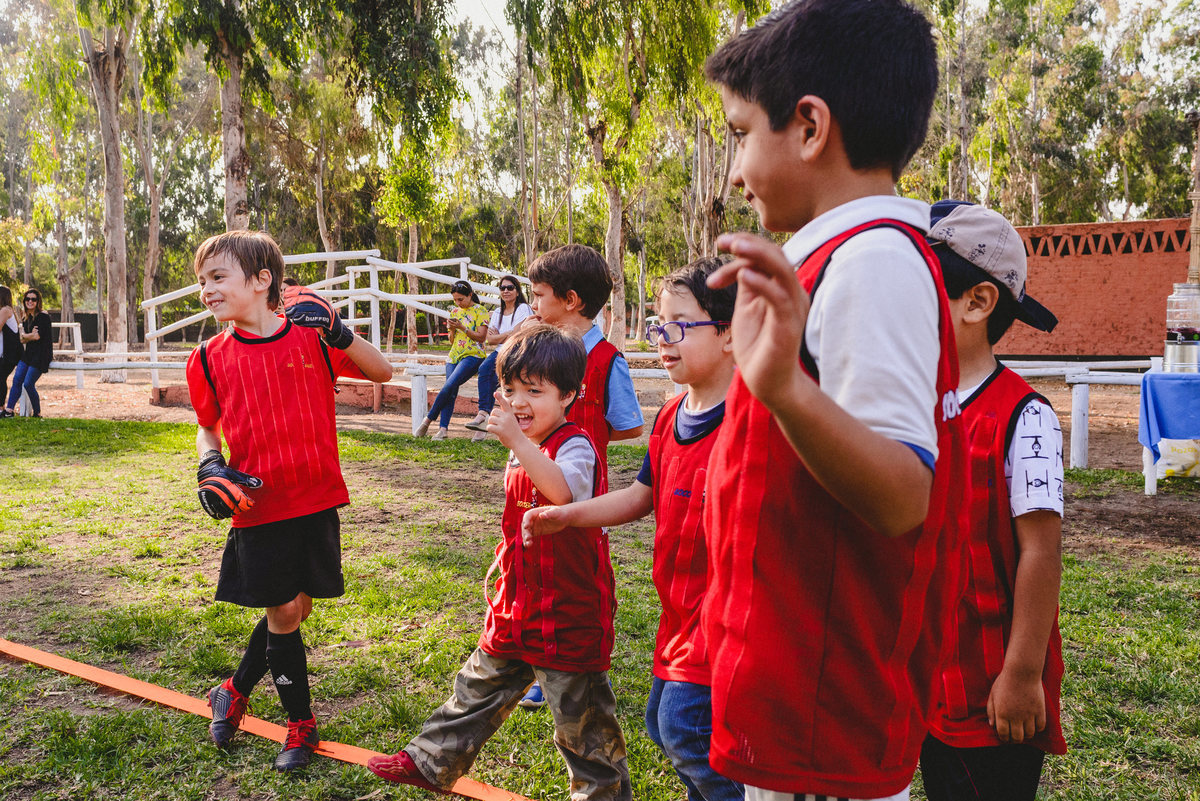 Fiesta infantil de juan martin en centro de criadores de mamacona fiesta temática de futbol fiestas infantiles distintas en lima perú fotógrafo joanna pantigoso ideas de fiestas infantiles partido de futbol