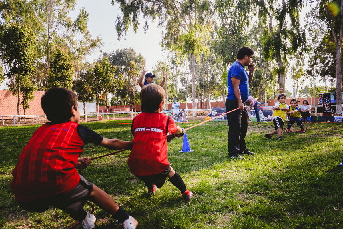 Fiesta infantil de juan martin en centro de criadores de mamacona fiesta temática de futbol fiestas infantiles distintas en lima perú fotógrafo joanna pantigoso ideas de fiestas infantiles partido de futbol