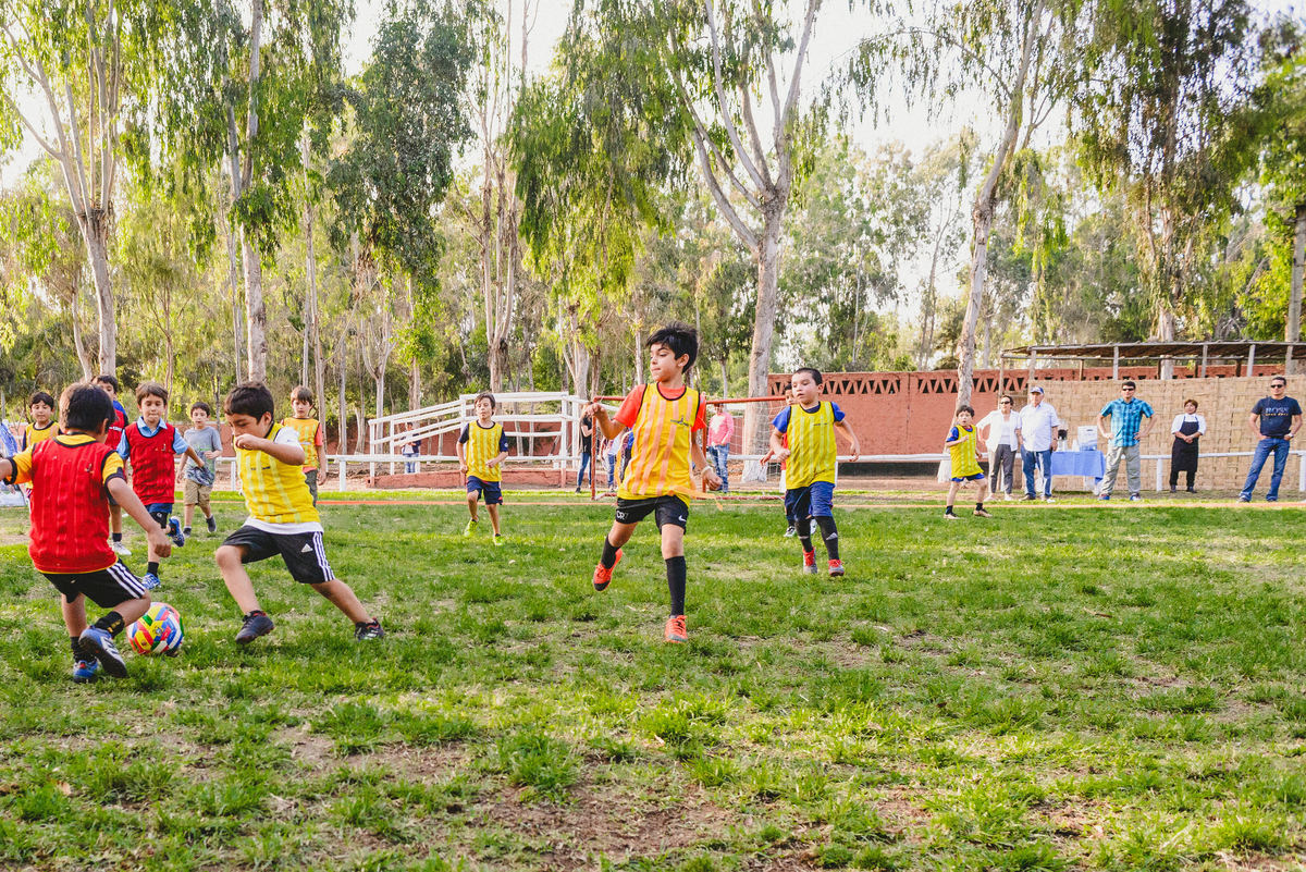 Fiesta infantil de juan martin en centro de criadores de mamacona fiesta temática de futbol fiestas infantiles distintas en lima perú fotógrafo joanna pantigoso ideas de fiestas infantiles partido de futbol