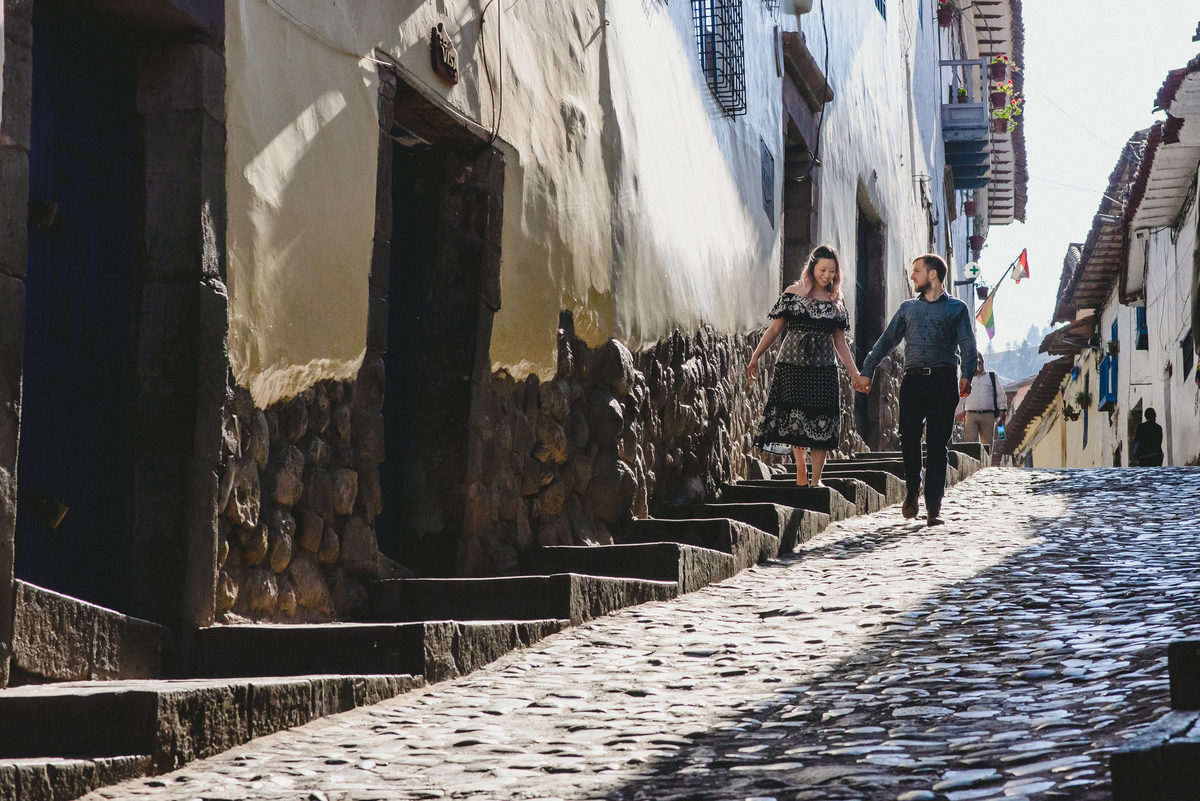 photo session, cusco, peru, flytographer, couple, anniversary, vacation photography