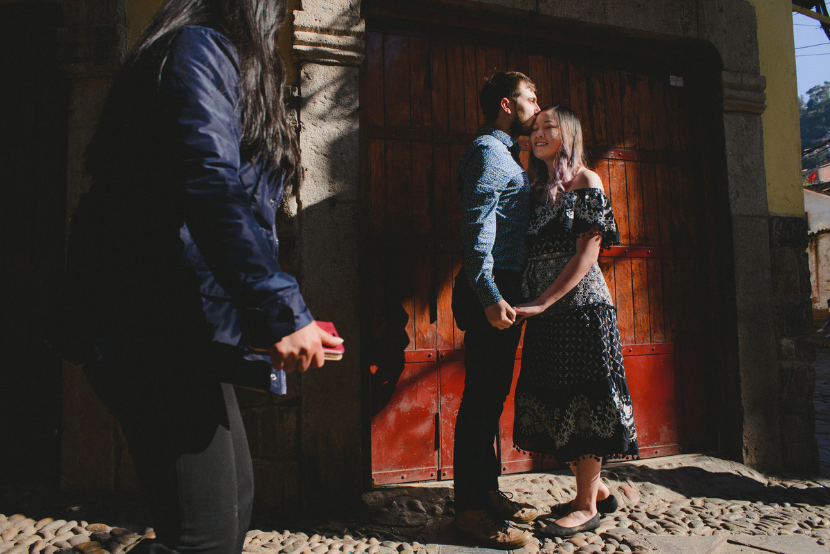 photo session, cusco, peru, flytographer, couple, anniversary, vacation photography