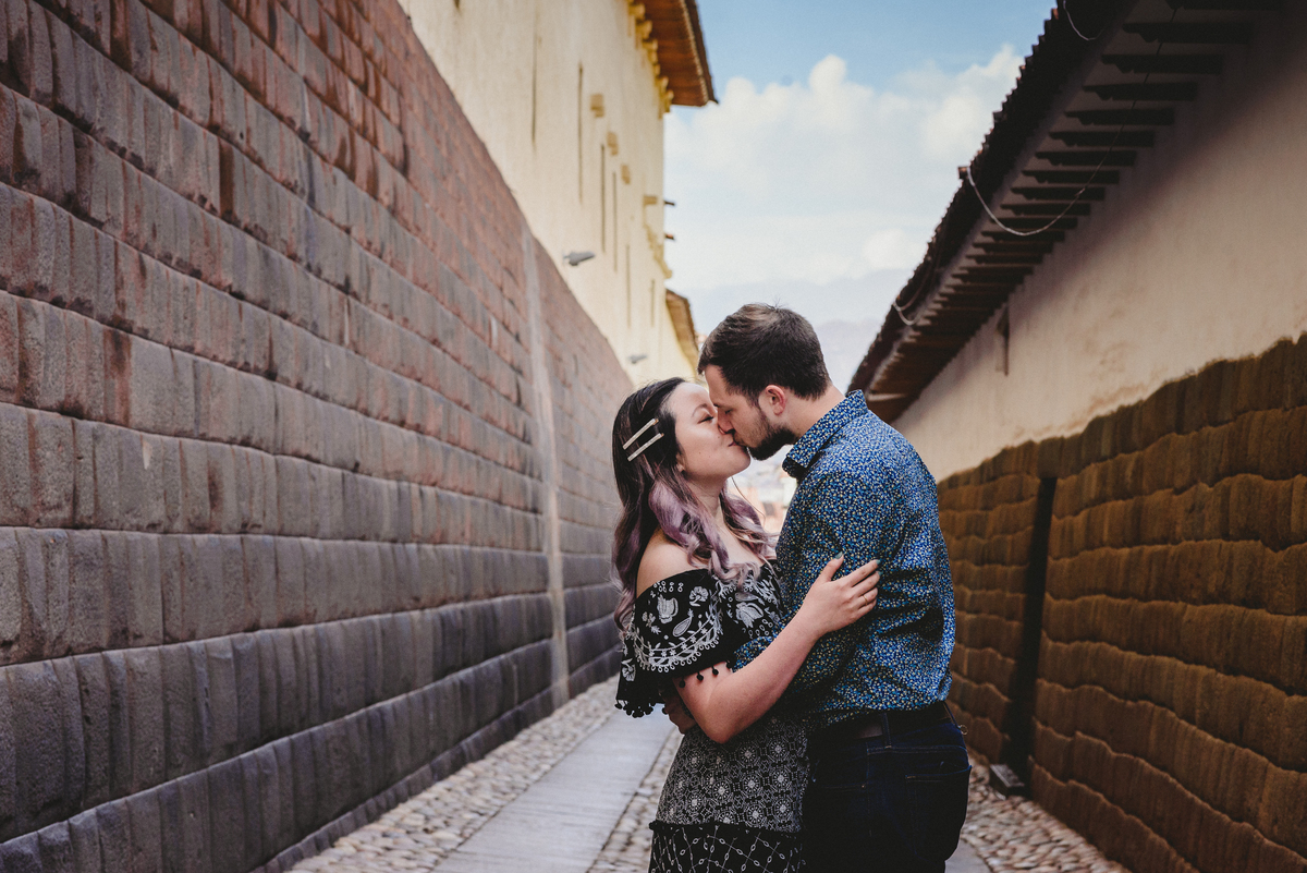 photo session, cusco, peru, flytographer, couple, anniversary, vacation photography