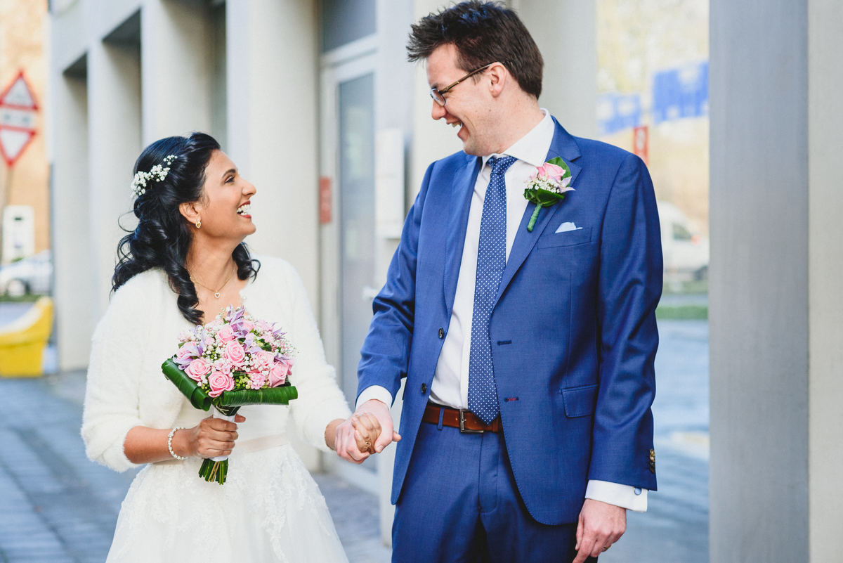 trouwfotograaf, wedding, civil ceremony, stadsloket amsterdam zuid, bruiloft, verloofd