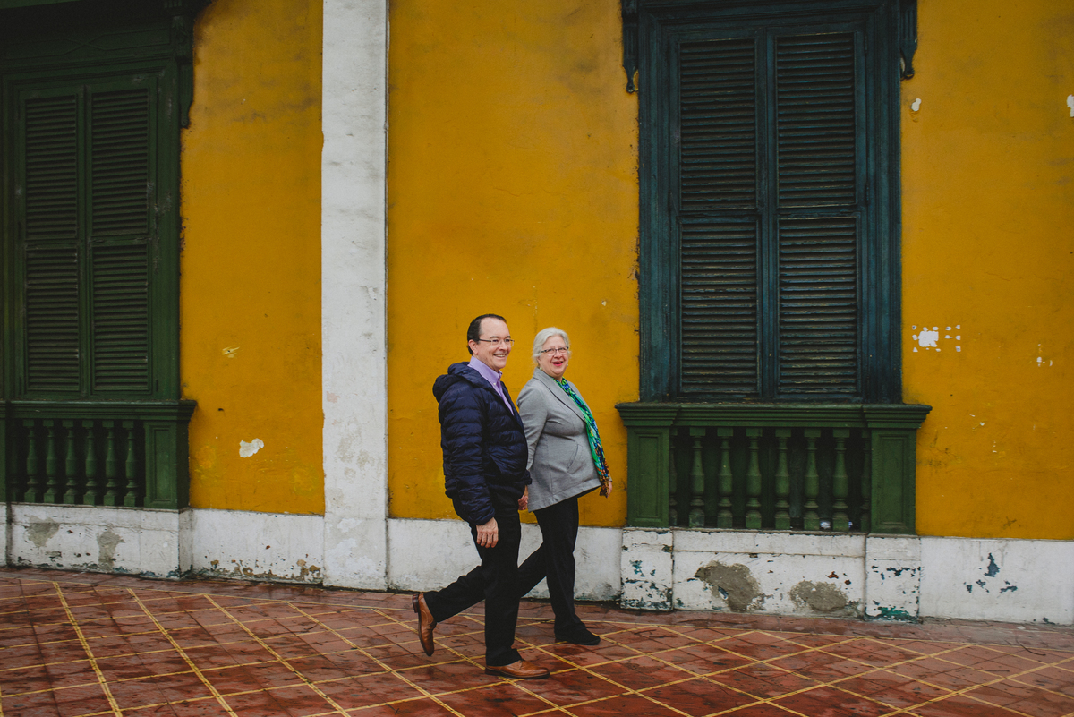 Couple picture made for Flytographer in Barranco. Lima, Peru. Holiday Photographer based in Amsterdam