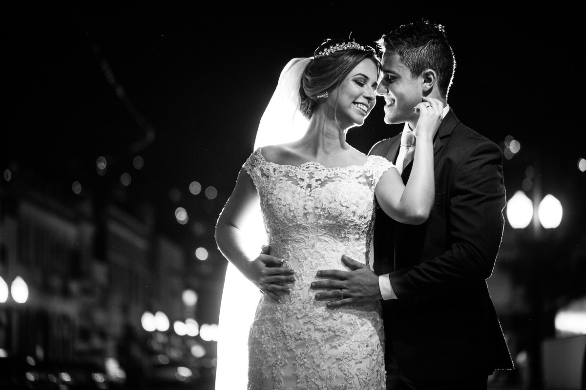 Bruno Brum foto e filmagem - Santos - Sao Paulo - casamento - fotos dos noivos museu pele