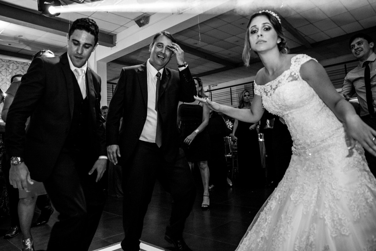 noiva, noivo e pai da noivaBruno Brum foto e filmagem - Santos - Sao Paulo - casamento - 
