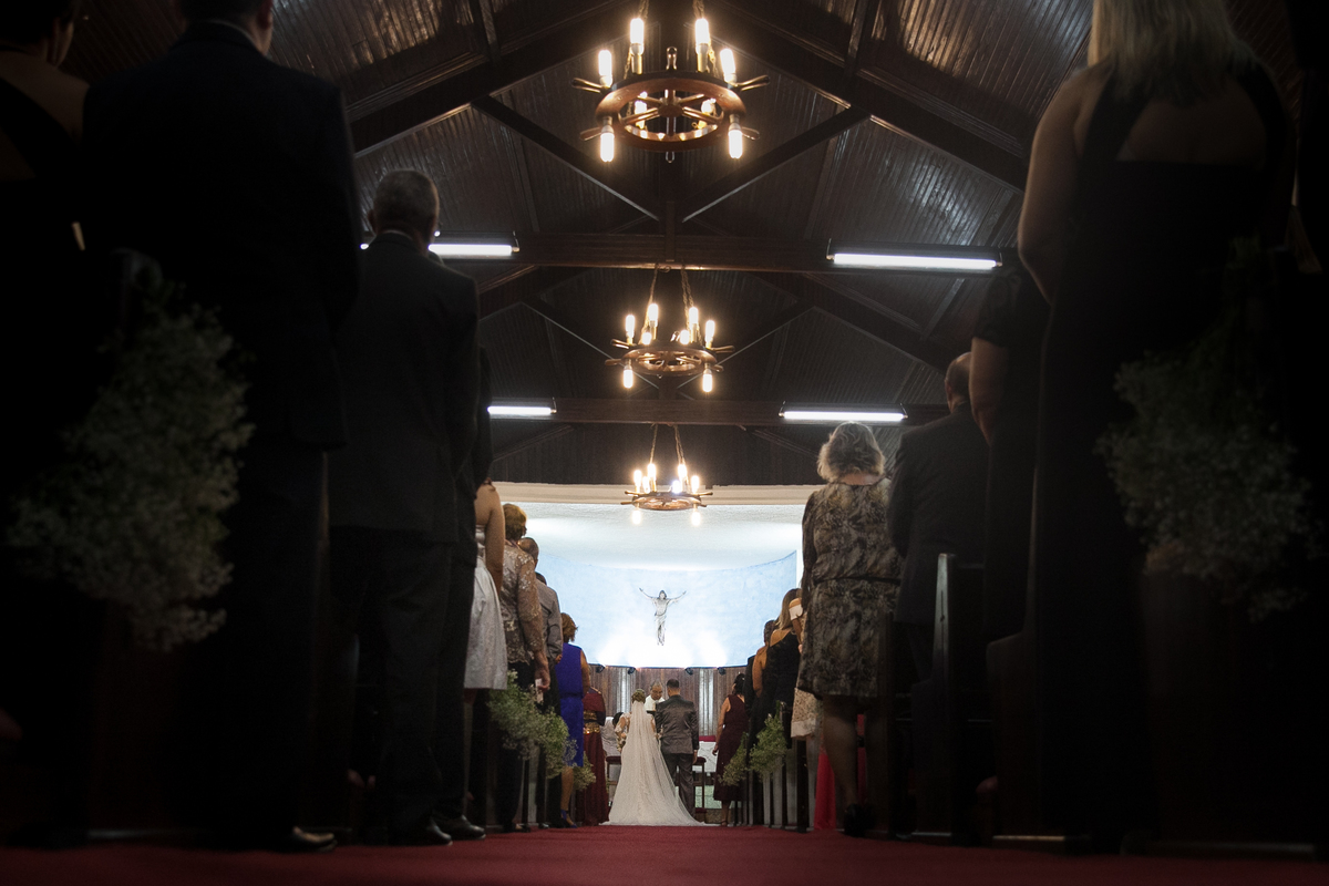 vista dos fundos da igreja Nossa Senhora dos Navegantes em Santos, casamento Marina e Luis Maycon