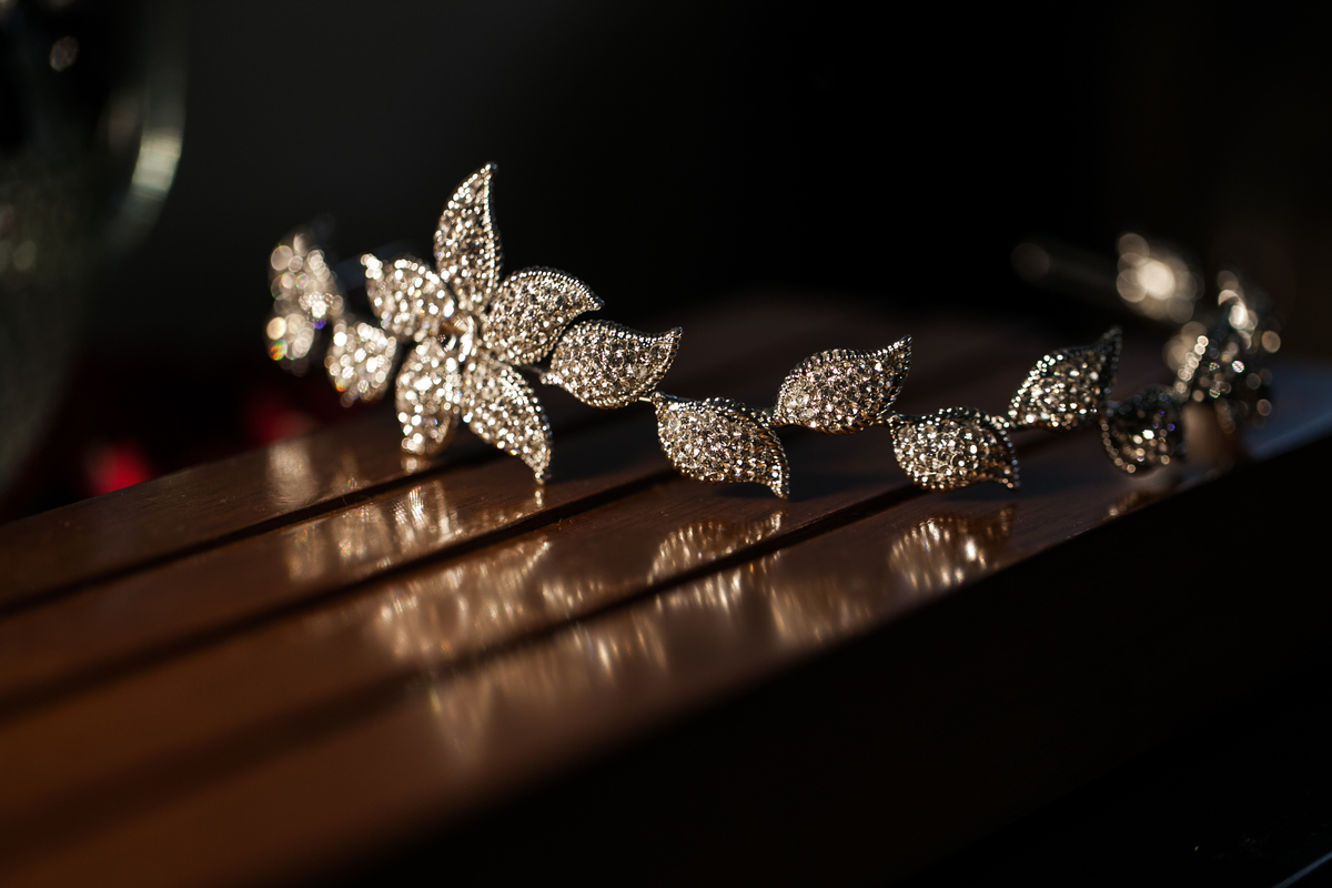 tiara da noiva no dia do casamento, making of da noiva