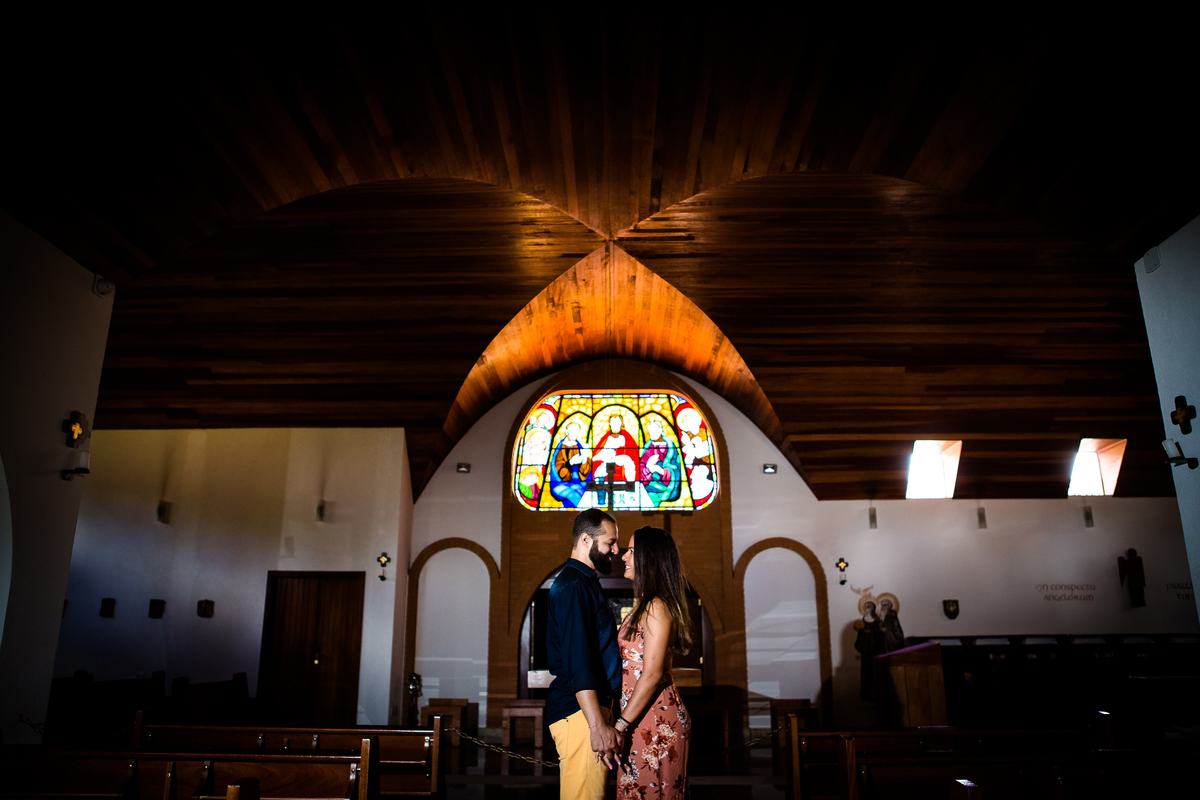 Campos do Jordão  Mosteiro de São João - Monjas Beneditinas Ensaio de noivos são paulo fotografo santos casal amor carinho buque blog de casamentos vireinoiva vou casar esession