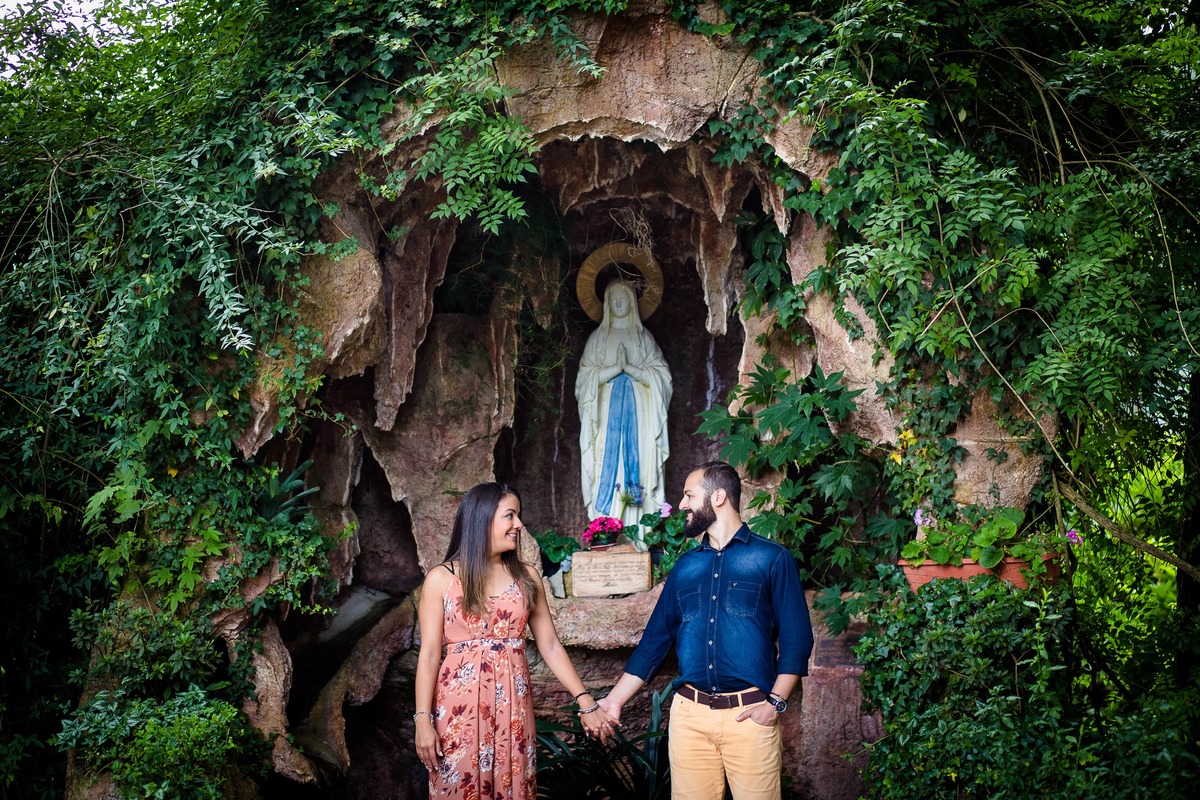 Campos do Jordão  Mosteiro de São João - Monjas Beneditinas Ensaio de noivos são paulo fotografo santos casal amor carinho buque blog de casamentos vireinoiva vou casar esession