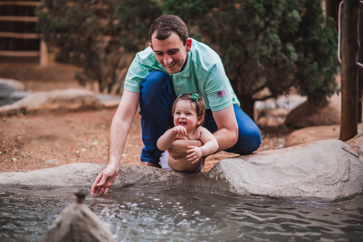 A Ana luiza se divertiu muito no seu ensaio Smash the Cake que fizemos no nosso estúdio em Bebedouro - Sp