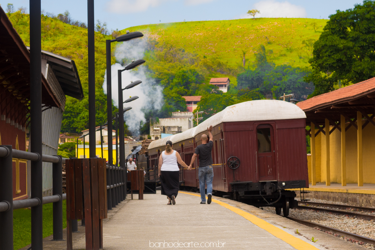 Gestante Natália | Guararema | SP | Estação Ferroviária de Guararema