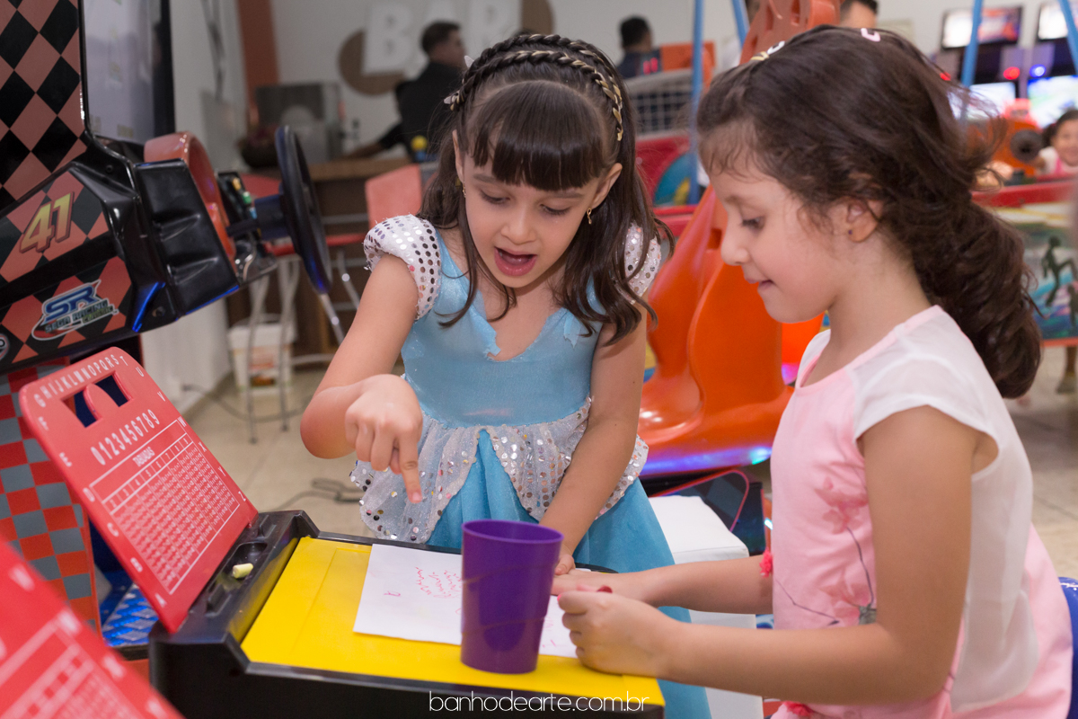 Aniversário tema Super Homem e Mulher Maravilha | Isadora e Lorenzo