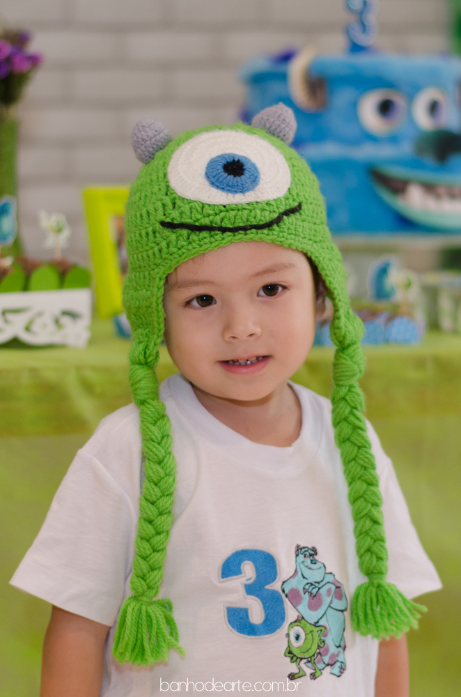 Tema Monstros S.A | Yuri Kenzo 3 anos fotografado por Banho de Arte