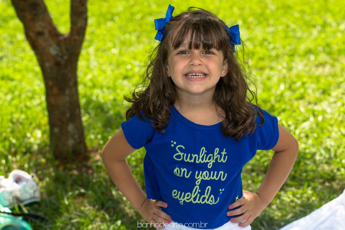 Smash the Watermelon |  Lorenzo e  Isadora fotografado por Banho de Arte