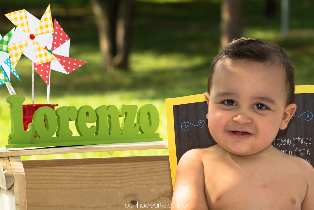 Smash the Watermelon |  Lorenzo e  Isadora fotografado por Banho de Arte