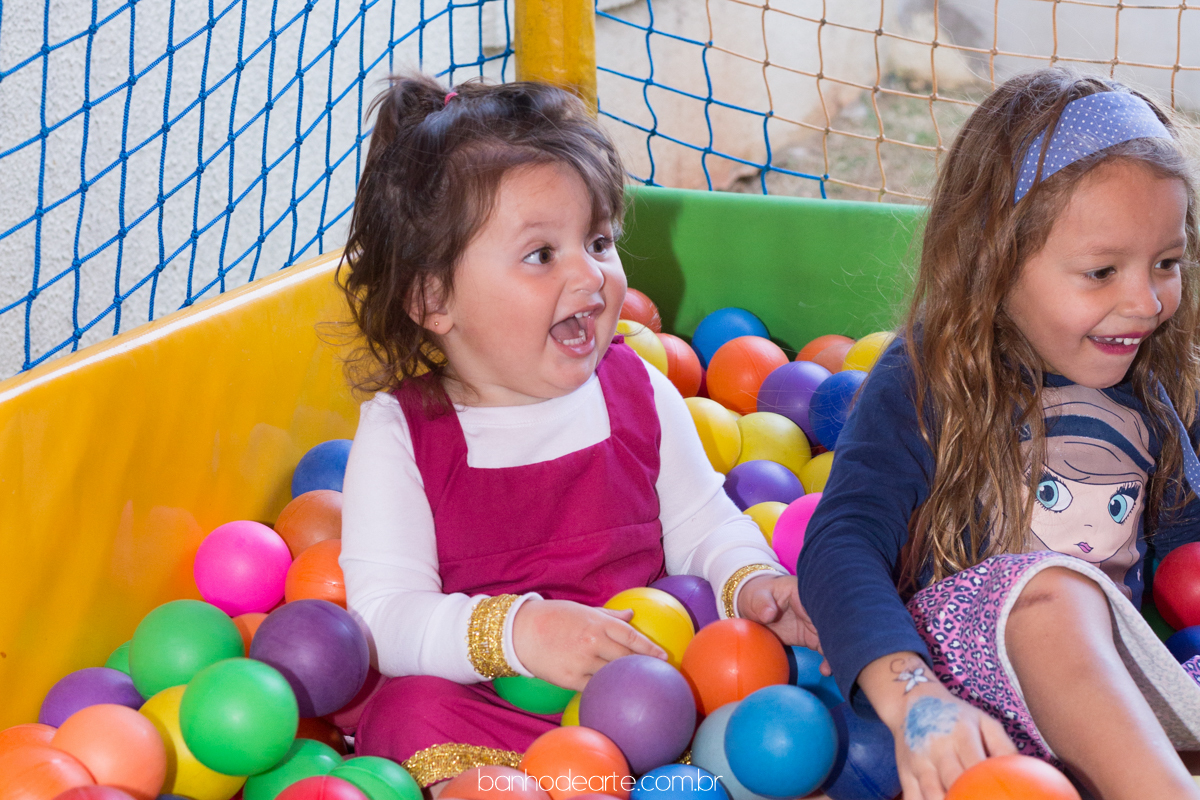Festa tema Masha e o Urso - Aniversario Maria Fernanda 2 anos - Banho de Arte