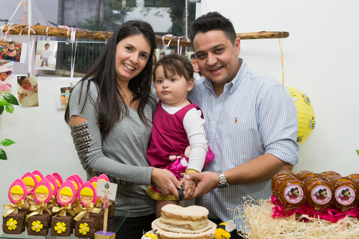 Festa tema Masha e o Urso - Aniversario Maria Fernanda 2 anos - Banho de Arte