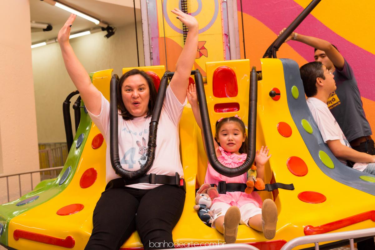 Aniversario de 4 anos da Estela com o tema Zootopia fotografado por Banho de Arte