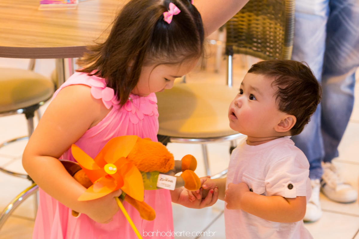 Aniversario de 4 anos da Estela com o tema Zootopia fotografado por Banho de Arte