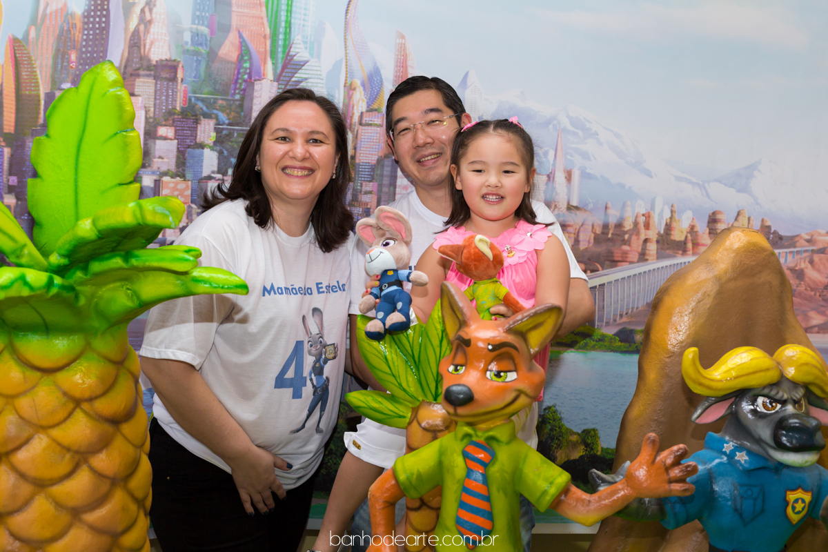 Aniversario de 4 anos da Estela com o tema Zootopia fotografado por Banho de Arte