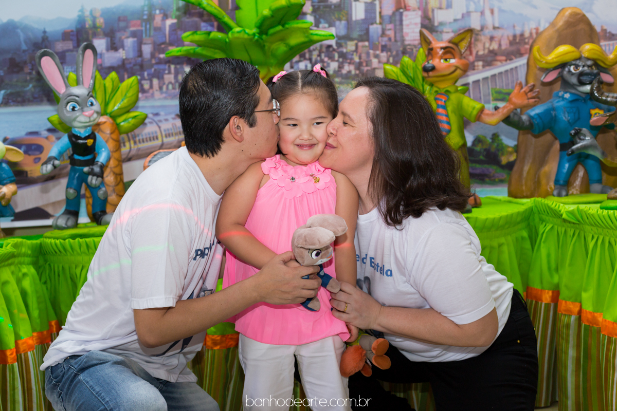 Aniversario de 4 anos da Estela com o tema Zootopia fotografado por Banho de Arte