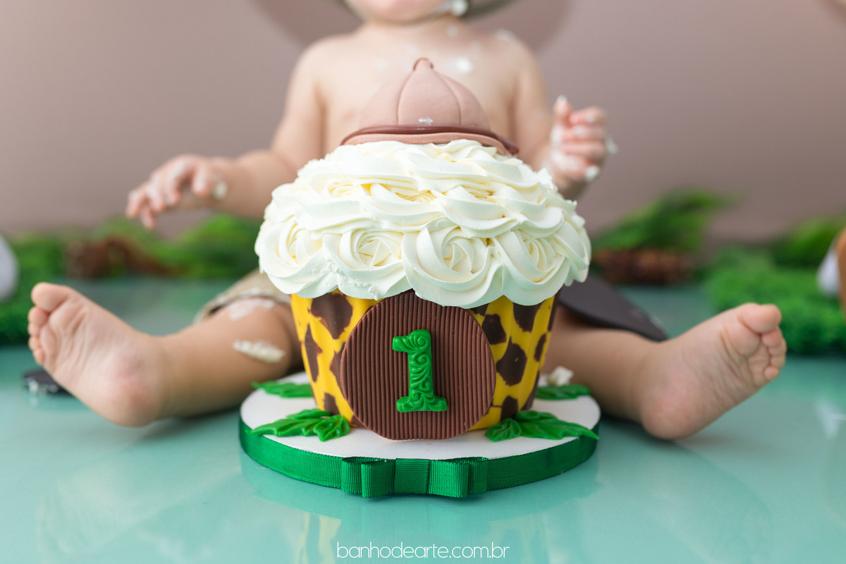 Smash the Cake Vinícius fotografado por Banho de Arte