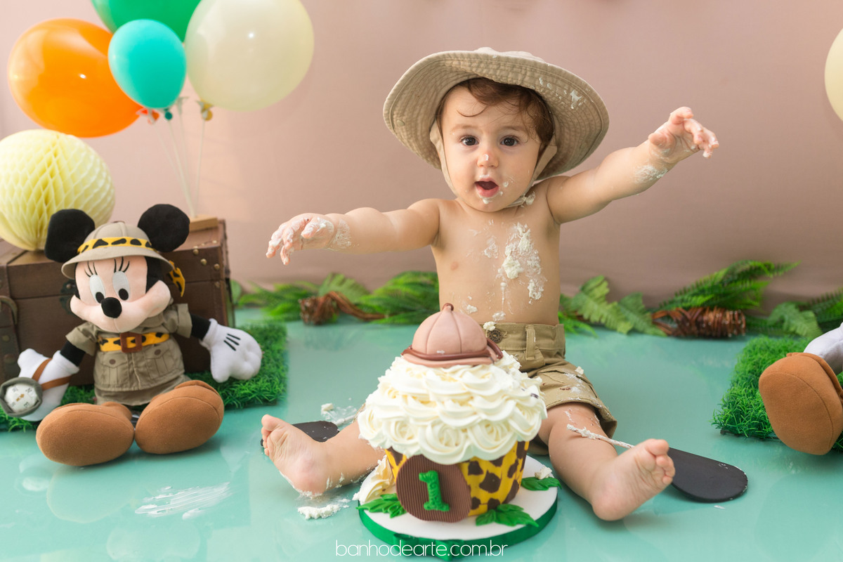 Smash the Cake Vinícius fotografado por Banho de Arte