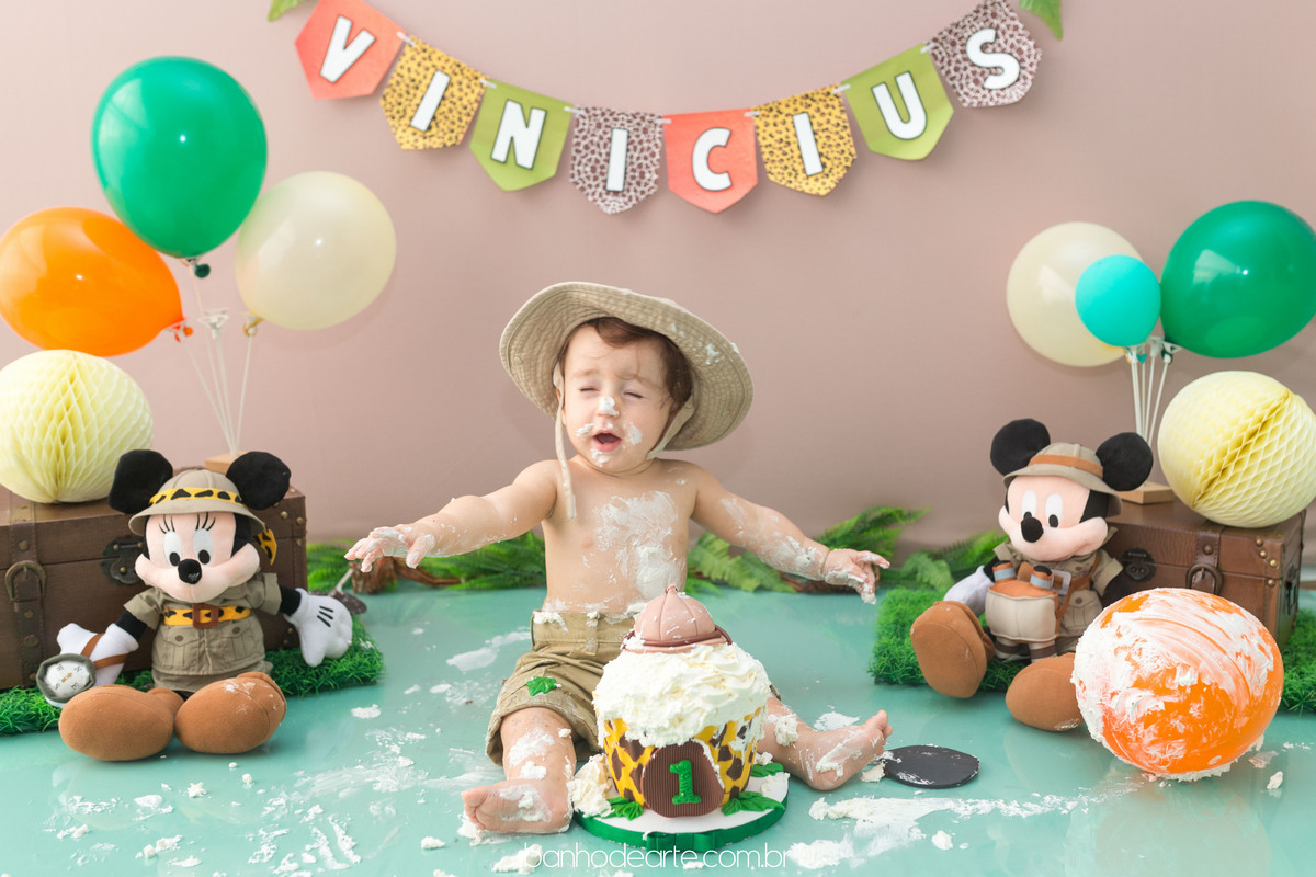 Smash the Cake Vinícius fotografado por Banho de Arte