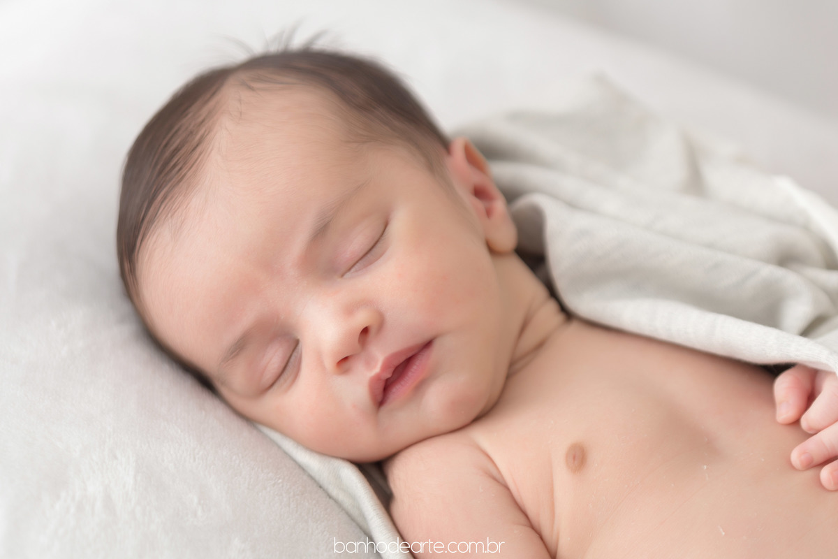 Ensaio Newborn Anthony 11 dias fotografado por Banho de Arte
