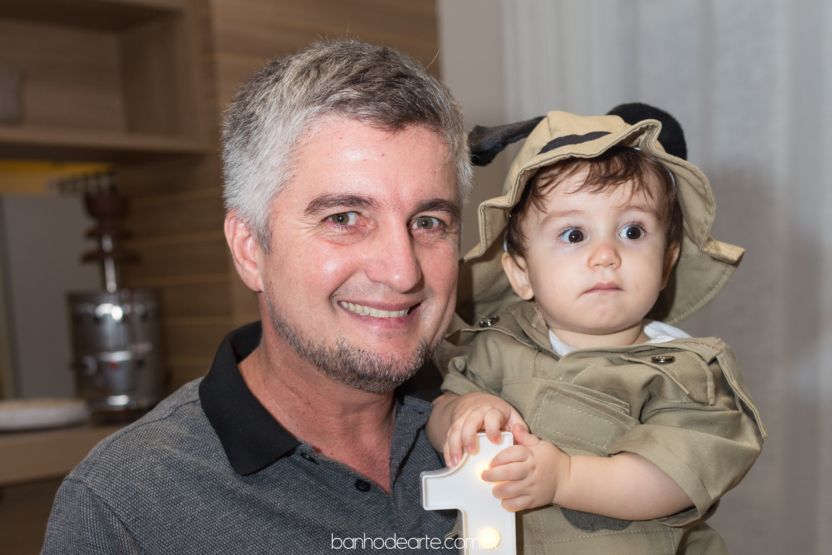 Aniversário de 1 ano do Vinícius - Tema Mickey Safari