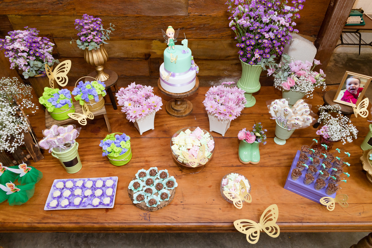 Aniversário Elisa 1 ano | Tema Sininho | Fotografado por Banho de Arte