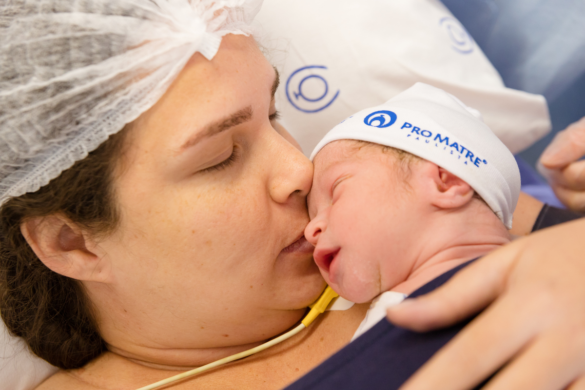 O nascimento do Raul - Fotografia de Parto - Promatre Paulista