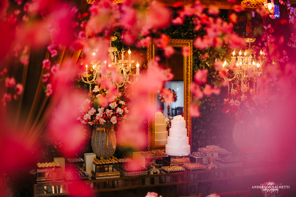 Decoração Flores Julia Lohn