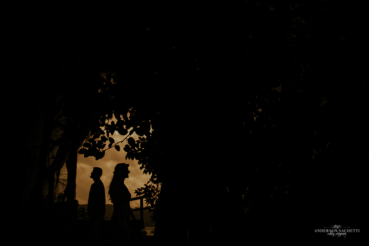 Ensaio de casal pré wedding na praia de bombinhas sc, fotógrafo anderson sachetti, praia de bombinhas
