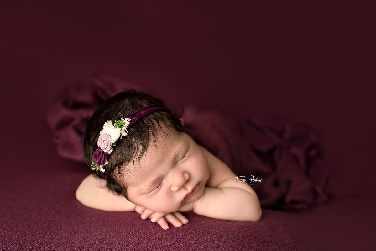 ensaionewborncuritiba,newborncuritiba,fotosderecemnascido,recemnascidoscuritba,fotografanewborncuritba,booknewborncuritiba,fotografanewborn,newborn,tainaportofotografia,tainaportofotografianewborn