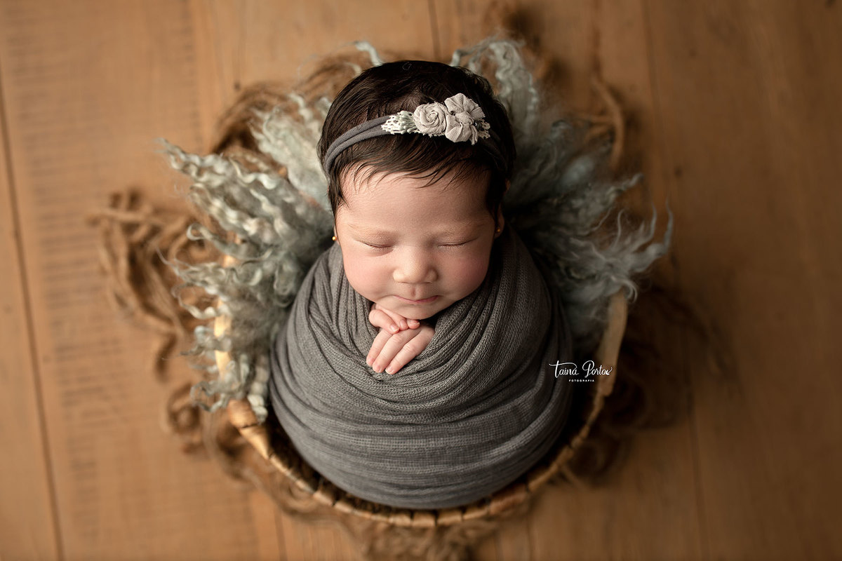 ensaionewborncuritiba,newborncuritiba,fotosderecemnascido,recemnascidoscuritba,fotografanewborncuritba,booknewborncuritiba,fotografanewborn,newborn,tainaportofotografia,tainaportofotografianewborn