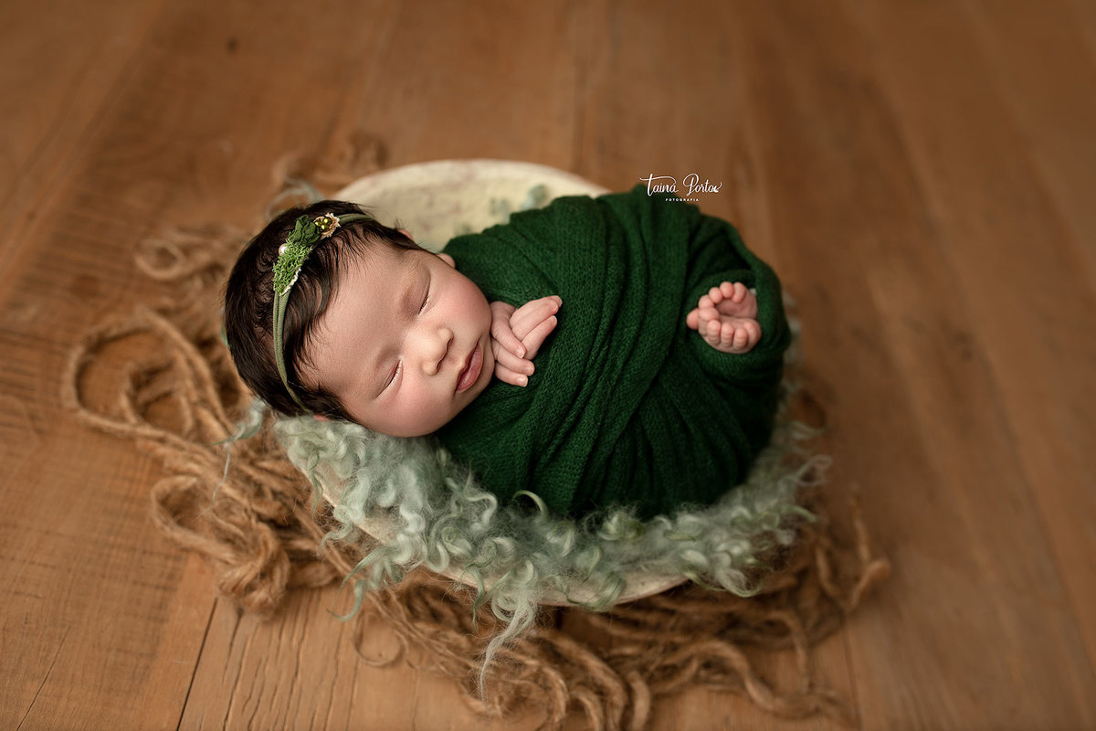 ensaionewborncuritiba,newborncuritiba,fotosderecemnascido,recemnascidoscuritba,fotografanewborncuritba,booknewborncuritiba,fotografanewborn,newborn,tainaportofotografia,tainaportofotografianewborn