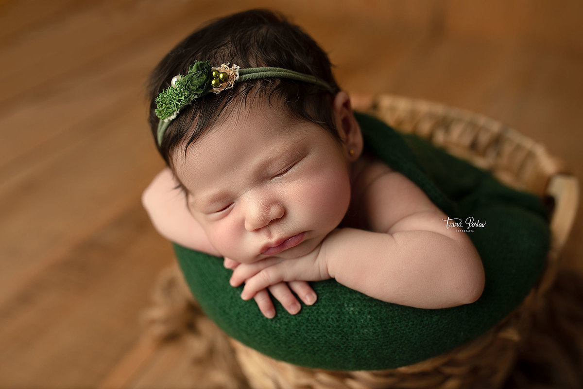 ensaionewborncuritiba,newborncuritiba,fotosderecemnascido,recemnascidoscuritba,fotografanewborncuritba,booknewborncuritiba,fotografanewborn,newborn,tainaportofotografia,tainaportofotografianewborn