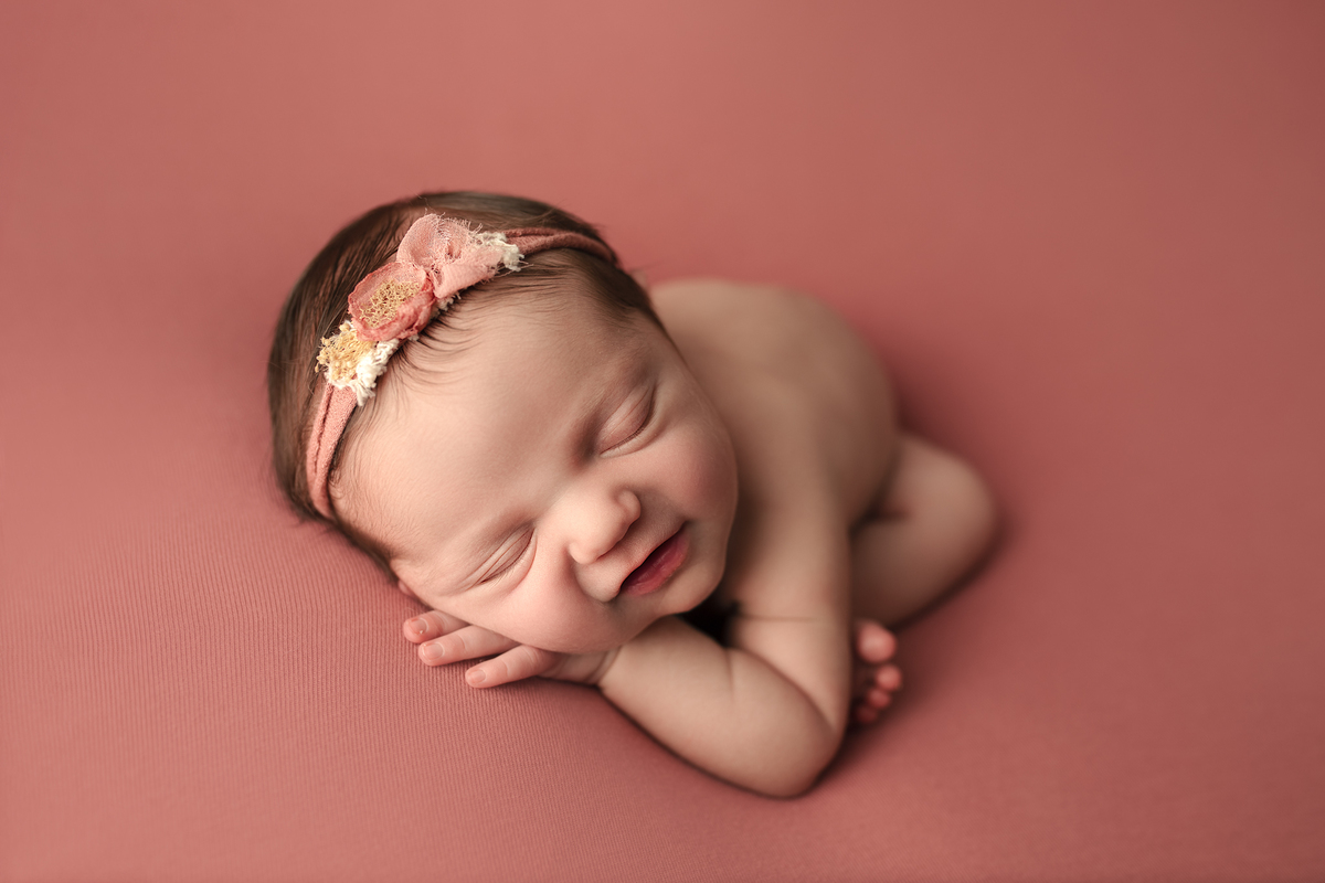 ensaionewborncuritiba,newborncuritiba,fotosderecemnascido,recemnascidoscuritba,fotografanewborncuritba,booknewborncuritiba,fotografanewborn,newborn,tainaportofotografia,tainaportofotografianewborn