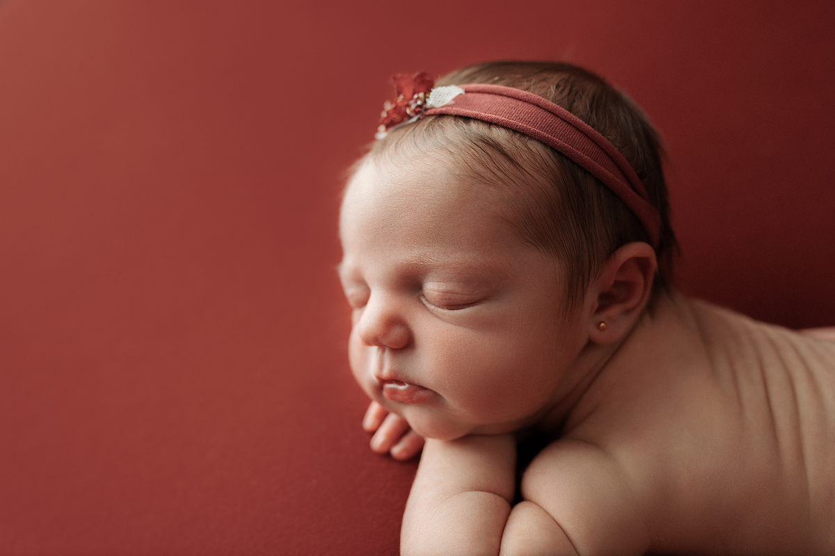ensaionewborncuritiba,newborncuritiba,fotosderecemnascido,recemnascidoscuritba,fotografanewborncuritba,booknewborncuritiba,fotografanewborn,newborn,tainaportofotografia,tainaportofotografianewborn