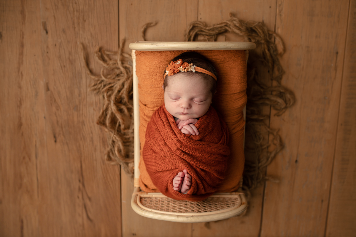 ensaionewborncuritiba,newborncuritiba,fotosderecemnascido,recemnascidoscuritba,fotografanewborncuritba,booknewborncuritiba,fotografanewborn,newborn,tainaportofotografia,tainaportofotografianewborn