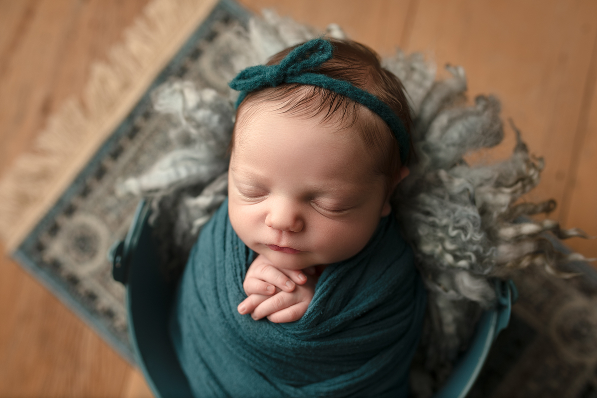 ensaionewborncuritiba,newborncuritiba,fotosderecemnascido,recemnascidoscuritba,fotografanewborncuritba,booknewborncuritiba,fotografanewborn,newborn,tainaportofotografia,tainaportofotografianewborn
